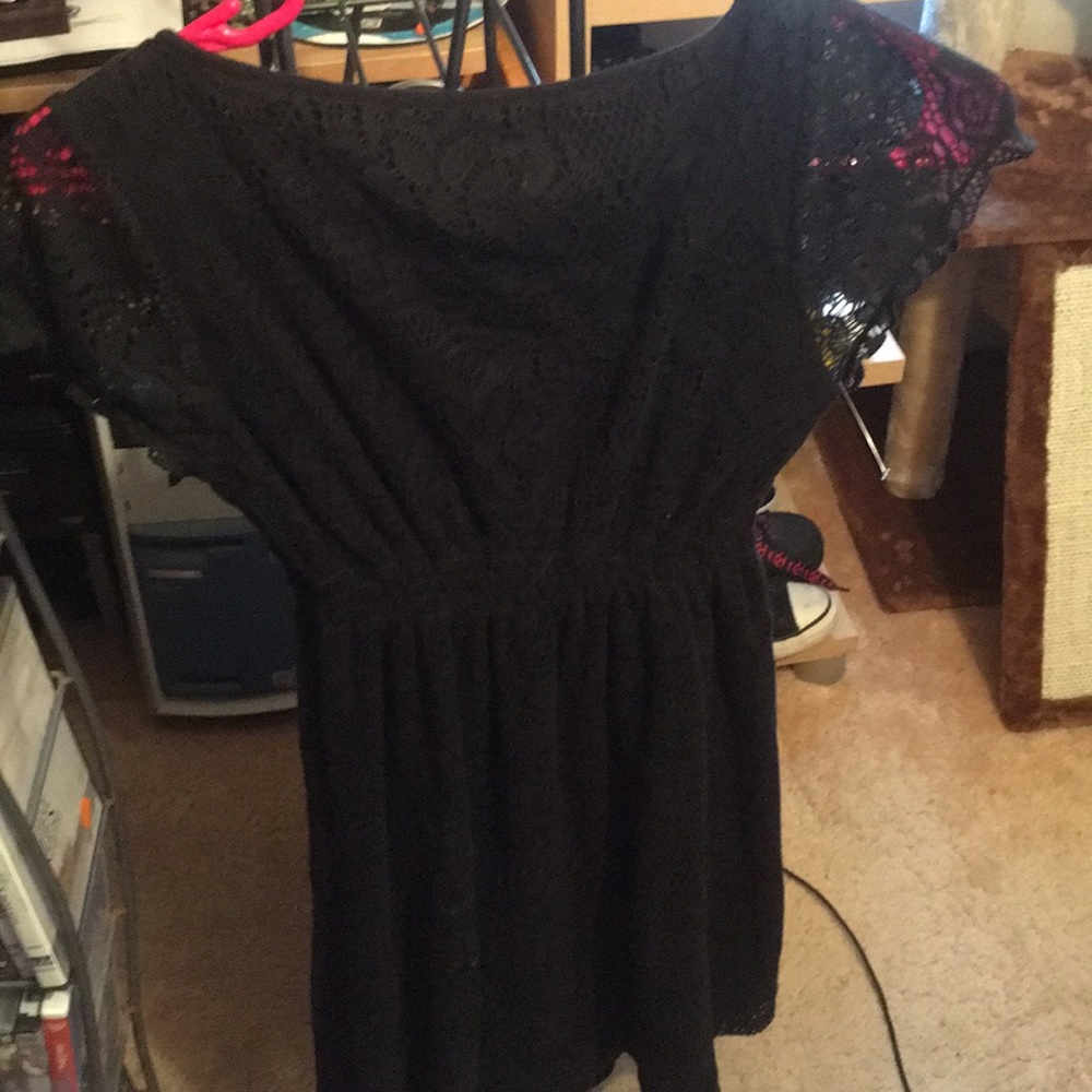 Dress - Picture 3 of 4